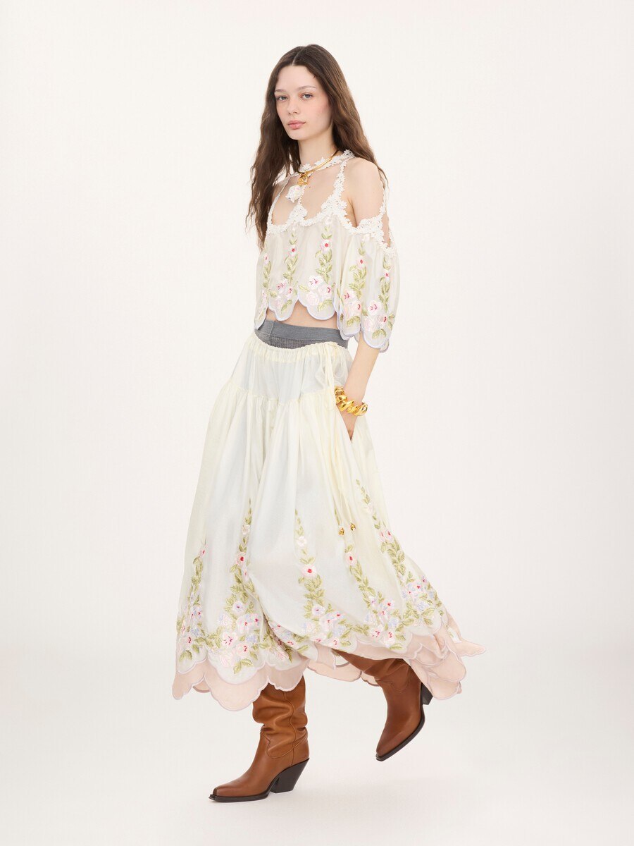 Gathered long skirt in technical taffeta - 9