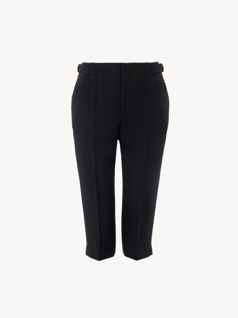 Tailored capri trousers in wool cr&ecirc;pe