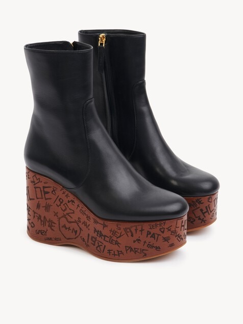 Botines con cu&ntilde;a Maxime