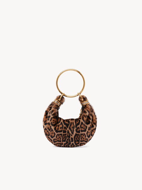 Mini Bracelet Hobo bag de cuero de borrego con estampado de leopardo