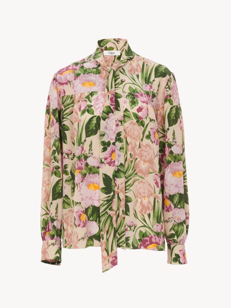 Blusa con maxilazo lavalli&egrave;re de crep&eacute; de seda china