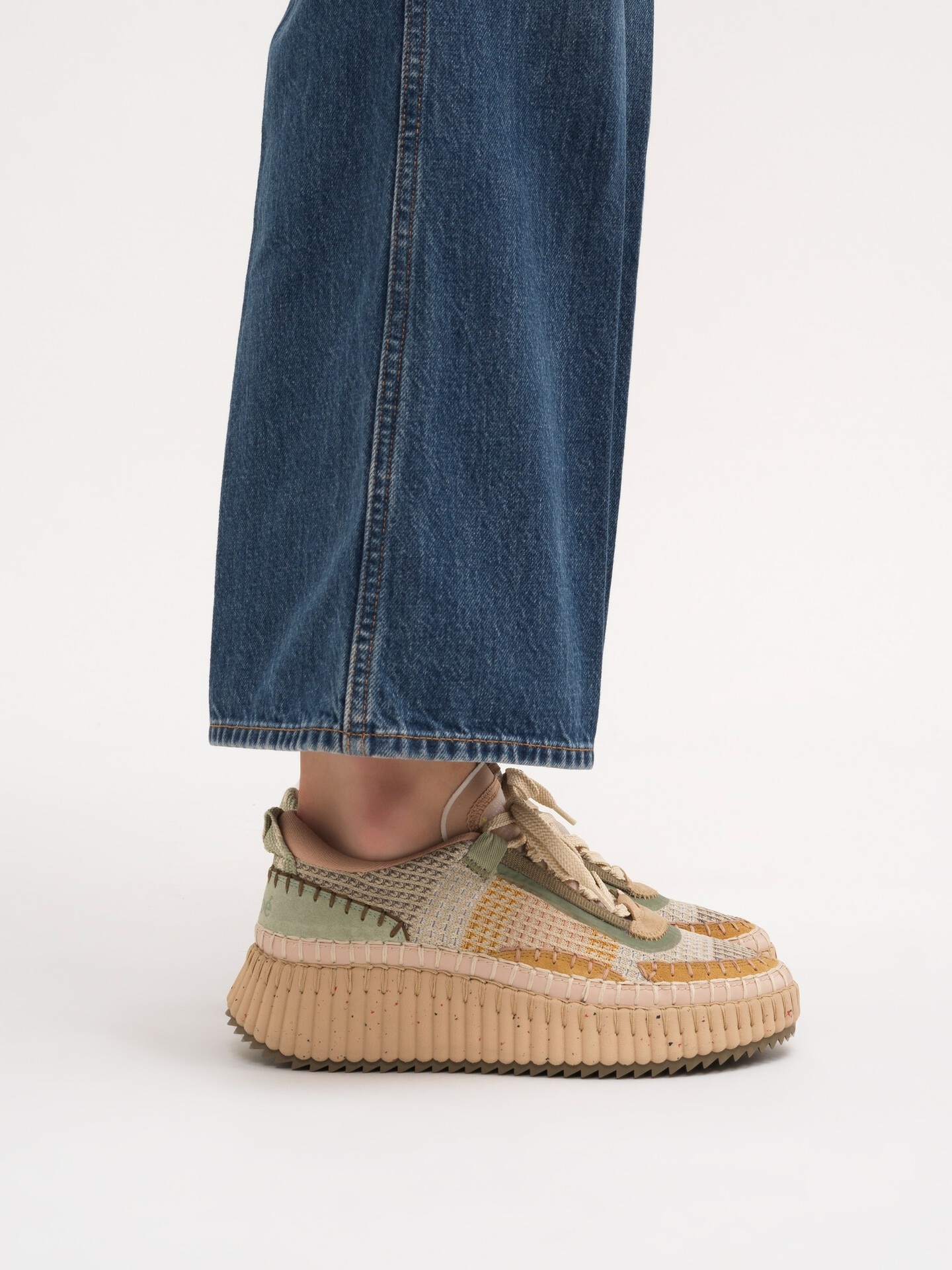 Nama sneaker - 3
