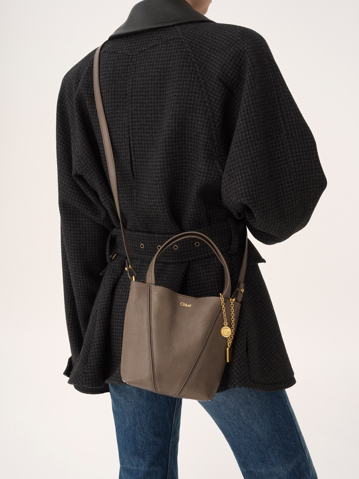 Small Chlo&eacute; Spin tote bag in grained leather - 3
