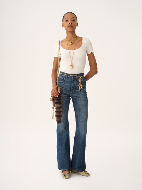 Scoop-neck fitted T-shirt in cotton