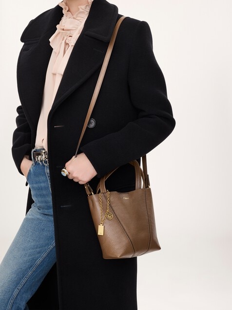Bolso tote Chlo&eacute; Spin peque&ntilde;o de cuero granulado