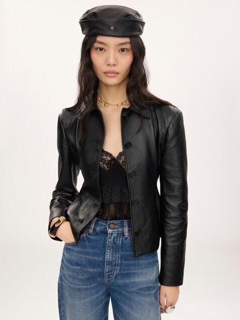 Fitted tailored jacket in leather