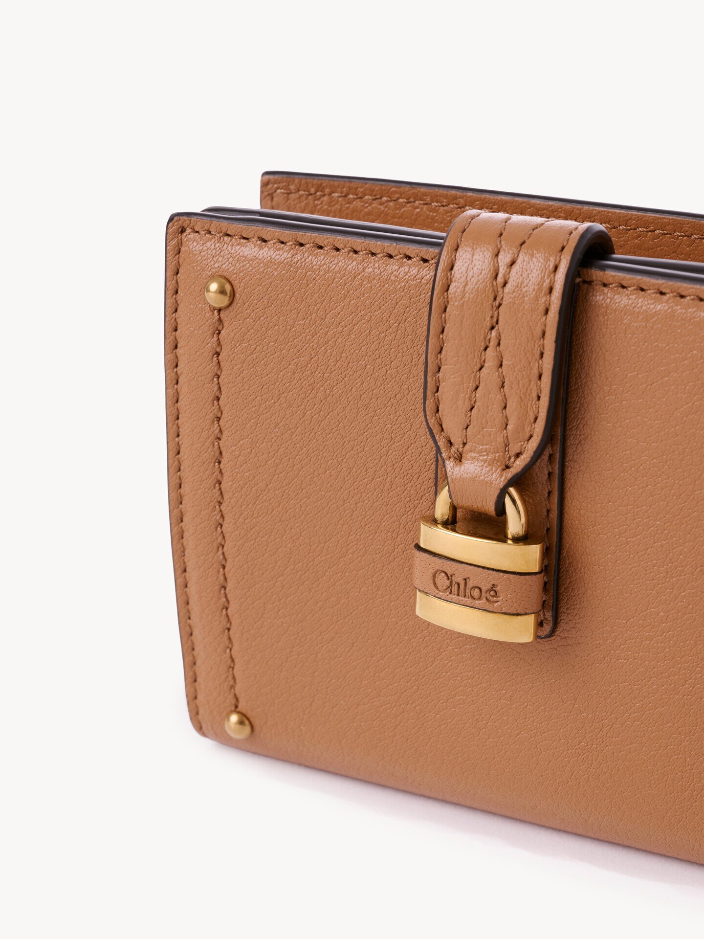 Cartera cuadrada Paddington de cuero granulado - 6