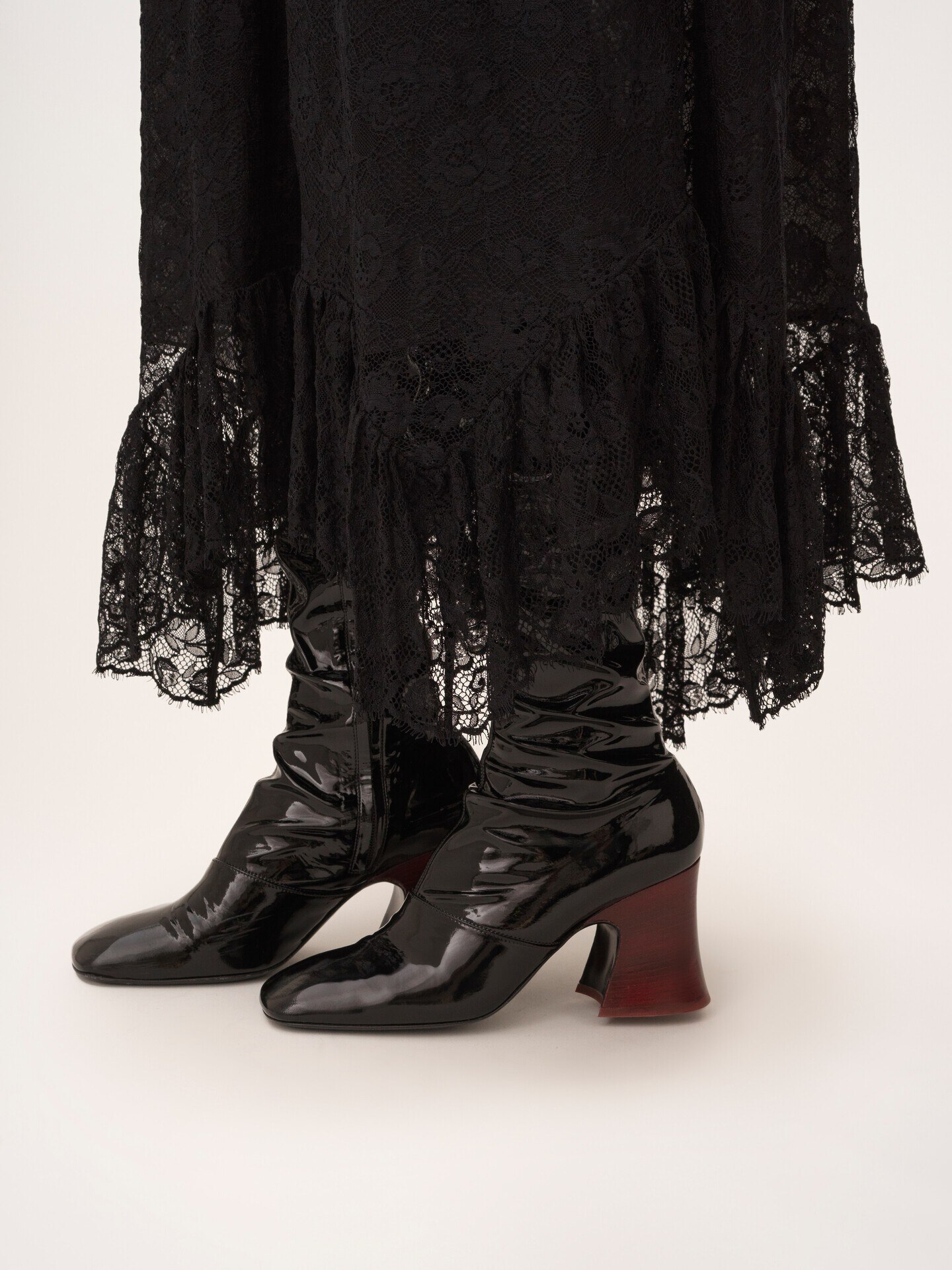 Ruffled midi skirt in floral lace jacquard - 6