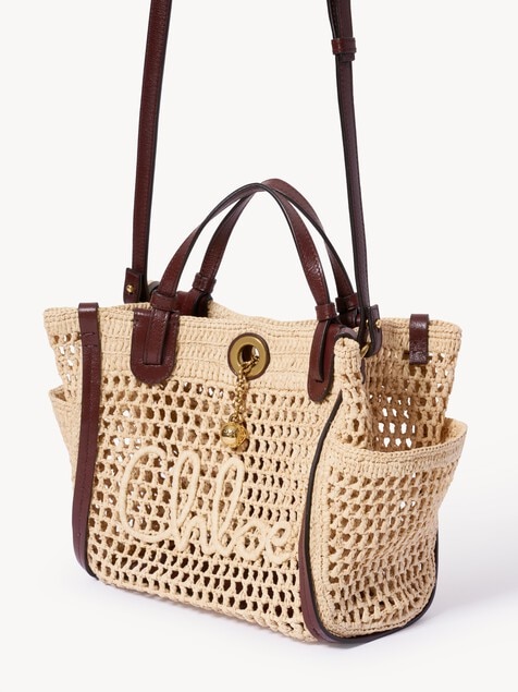 Bolso de doble asa Chlo&eacute; Iconic peque&ntilde;o de rafia