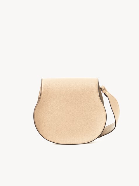 Bolso saddle Marcie de cuero granulado