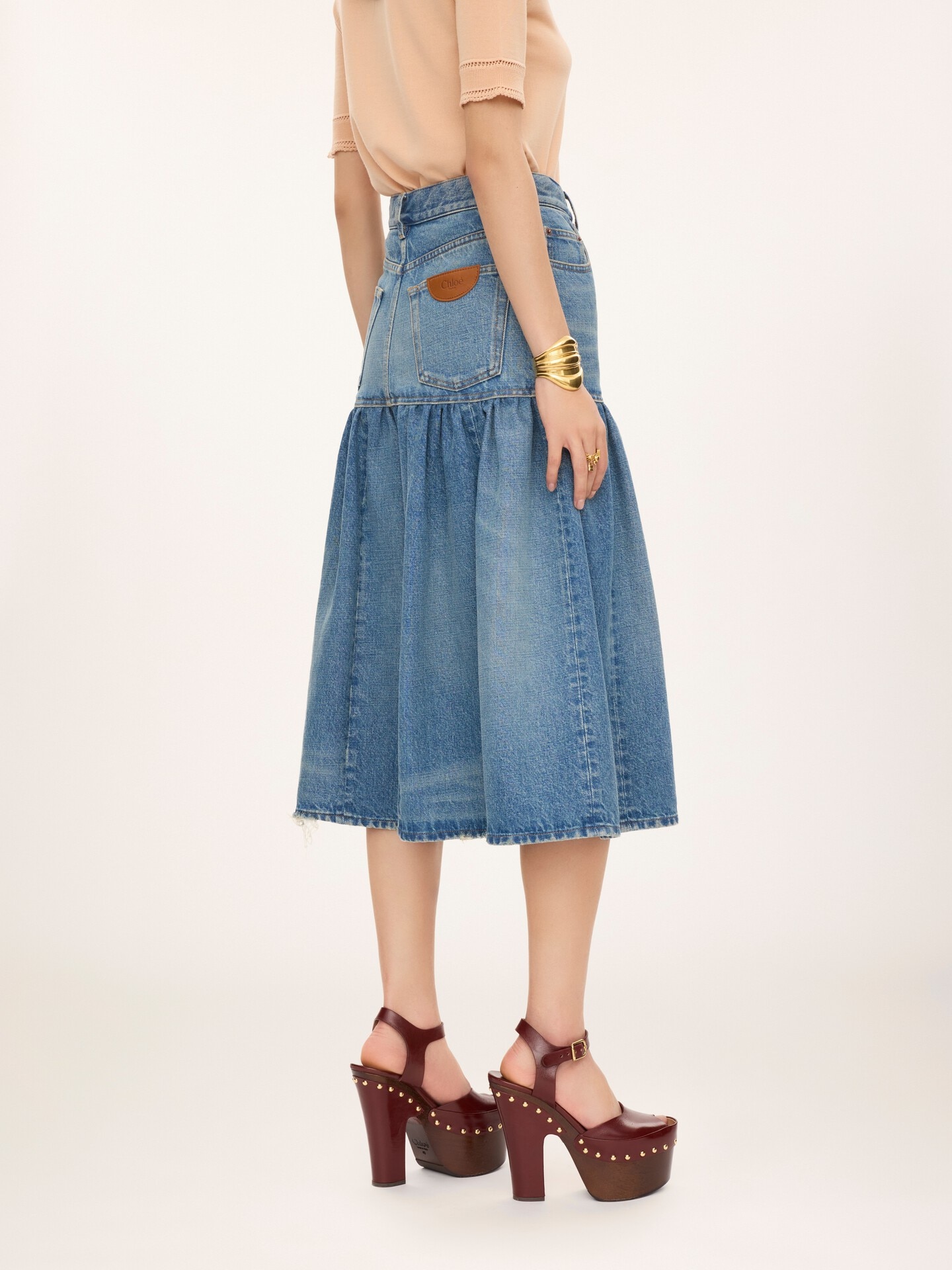 High-rise balloon Bermuda shorts in denim - 5