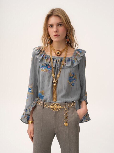 Square-neck ruffle top in cr&ecirc;pe de chine