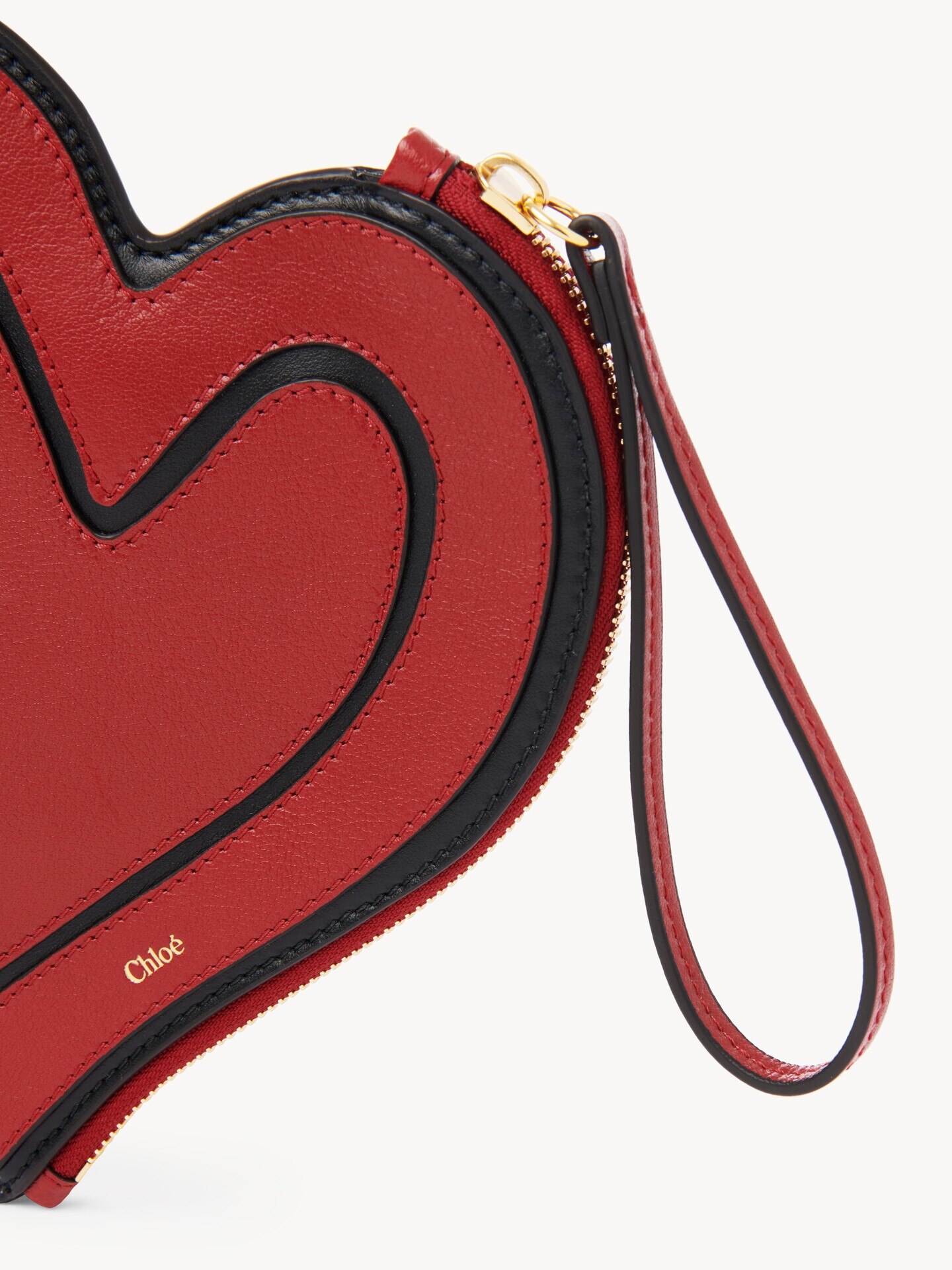 Chloé Symbols Heart flat pouch in grained leather - 6
