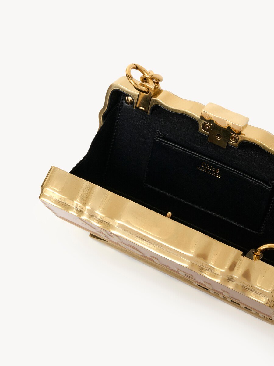Chlo&eacute; Soleil minaudi&egrave;re with chain in brass & enamel - 6
