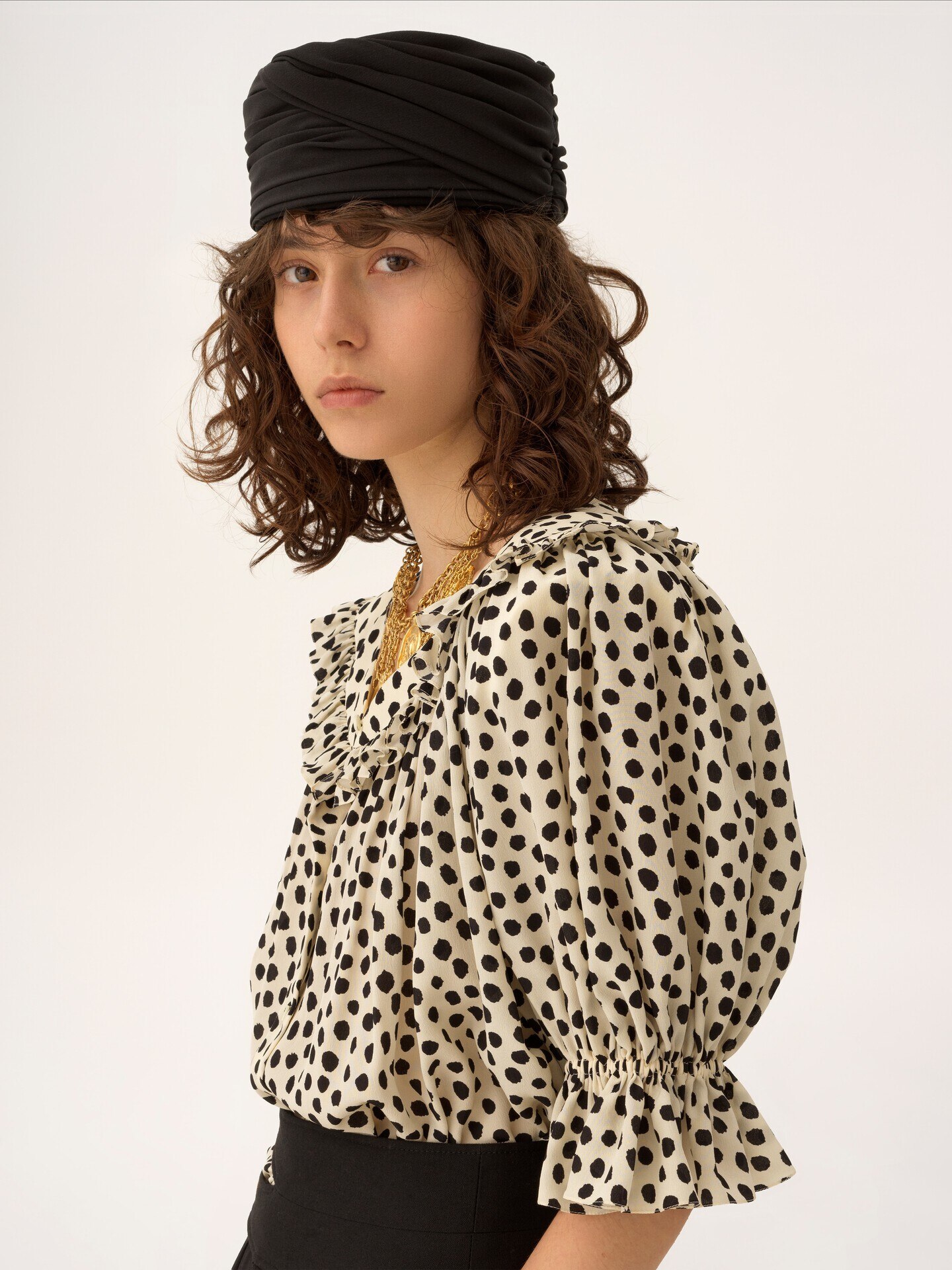 Puff-sleeve ruffled top in cr&ecirc;pe de chine - 8