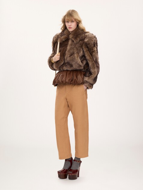 Cropped jacket in shearling