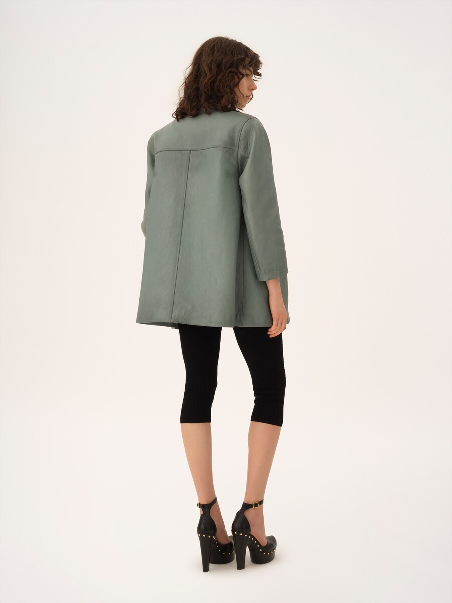 Single-breasted long jacket in leather - 5