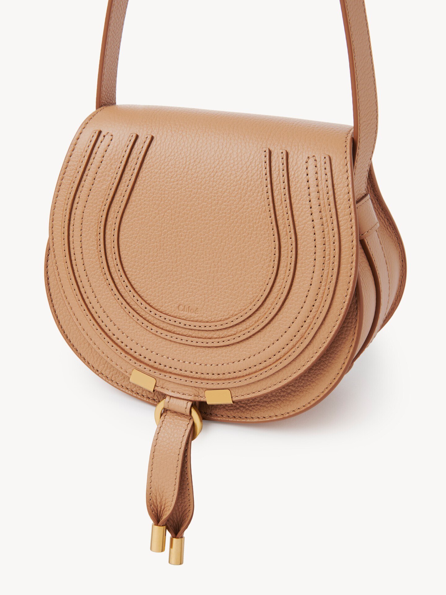 Bolso saddle peque&ntilde;o Marcie de cuero granulado - 6