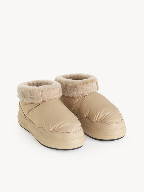 Polar ankle boot