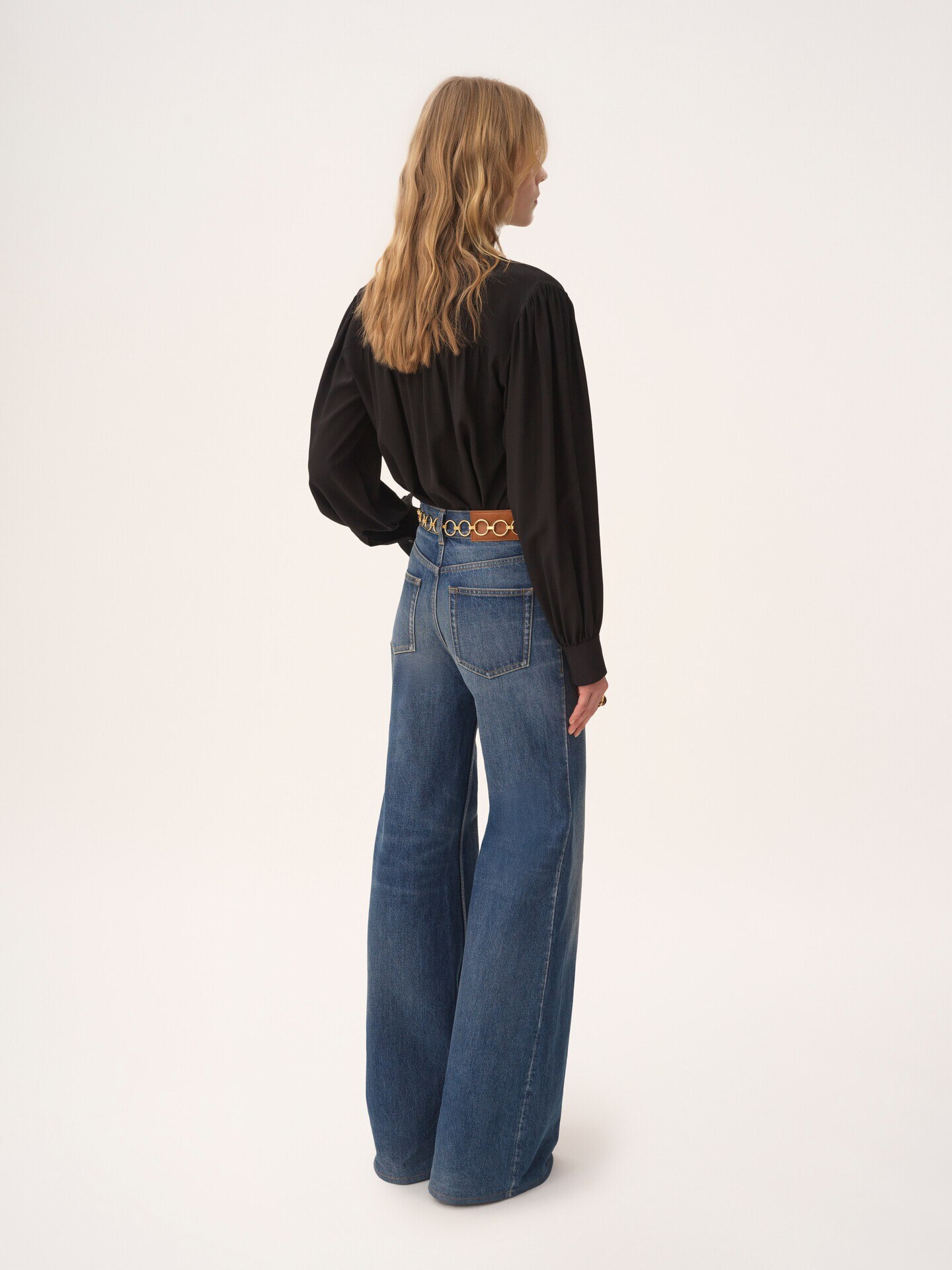 Maxi gathered lavalli&egrave;re blouse in cr&ecirc;pe de chine - 5