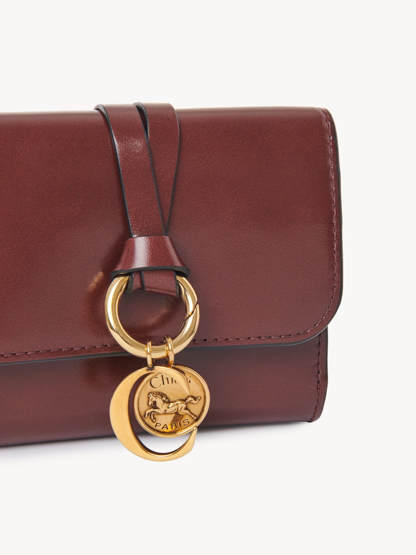 Small Alphabet tri-fold in shiny leather - 6