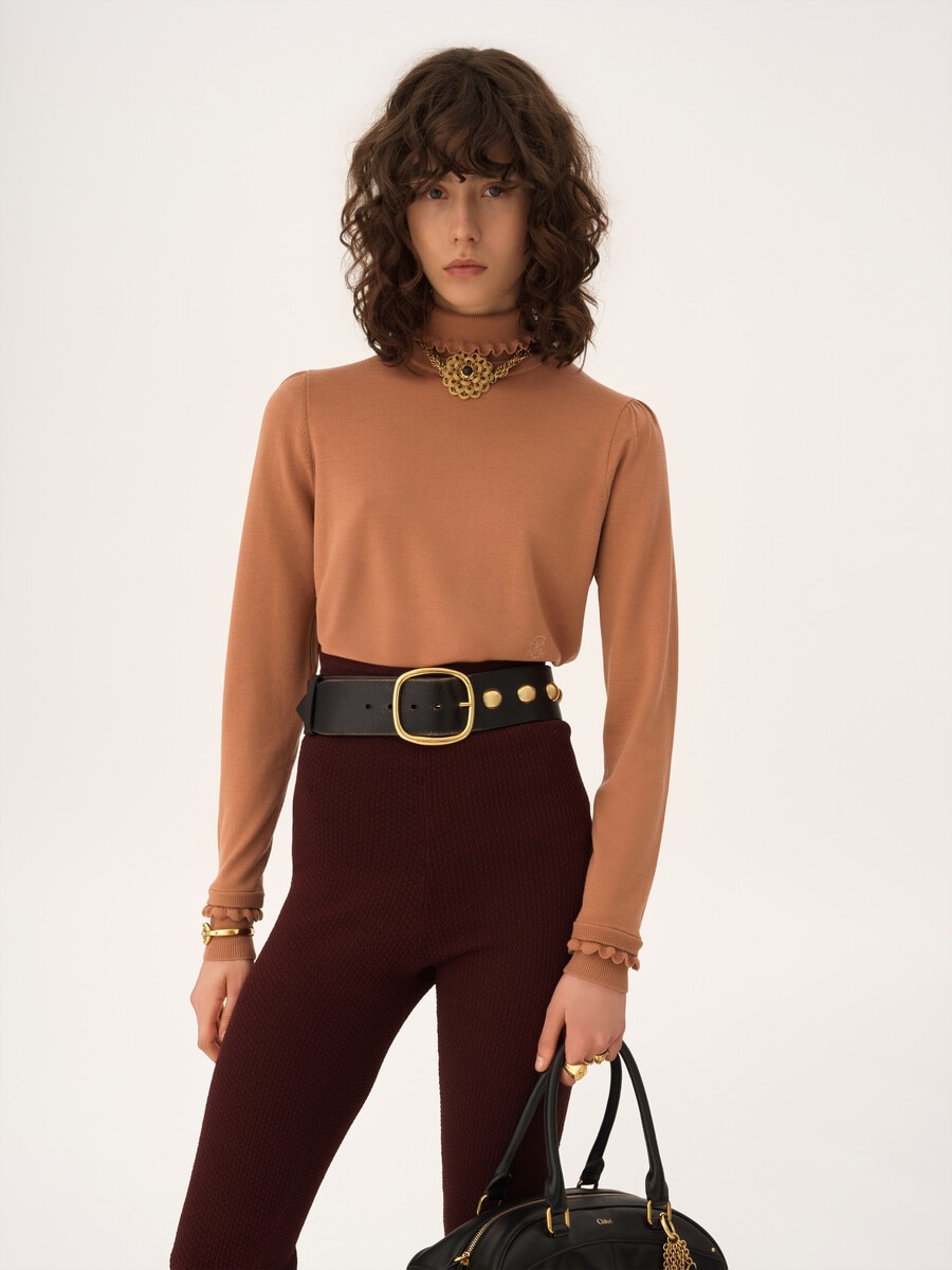 Turtleneck sweater in a merino wool knit - 4