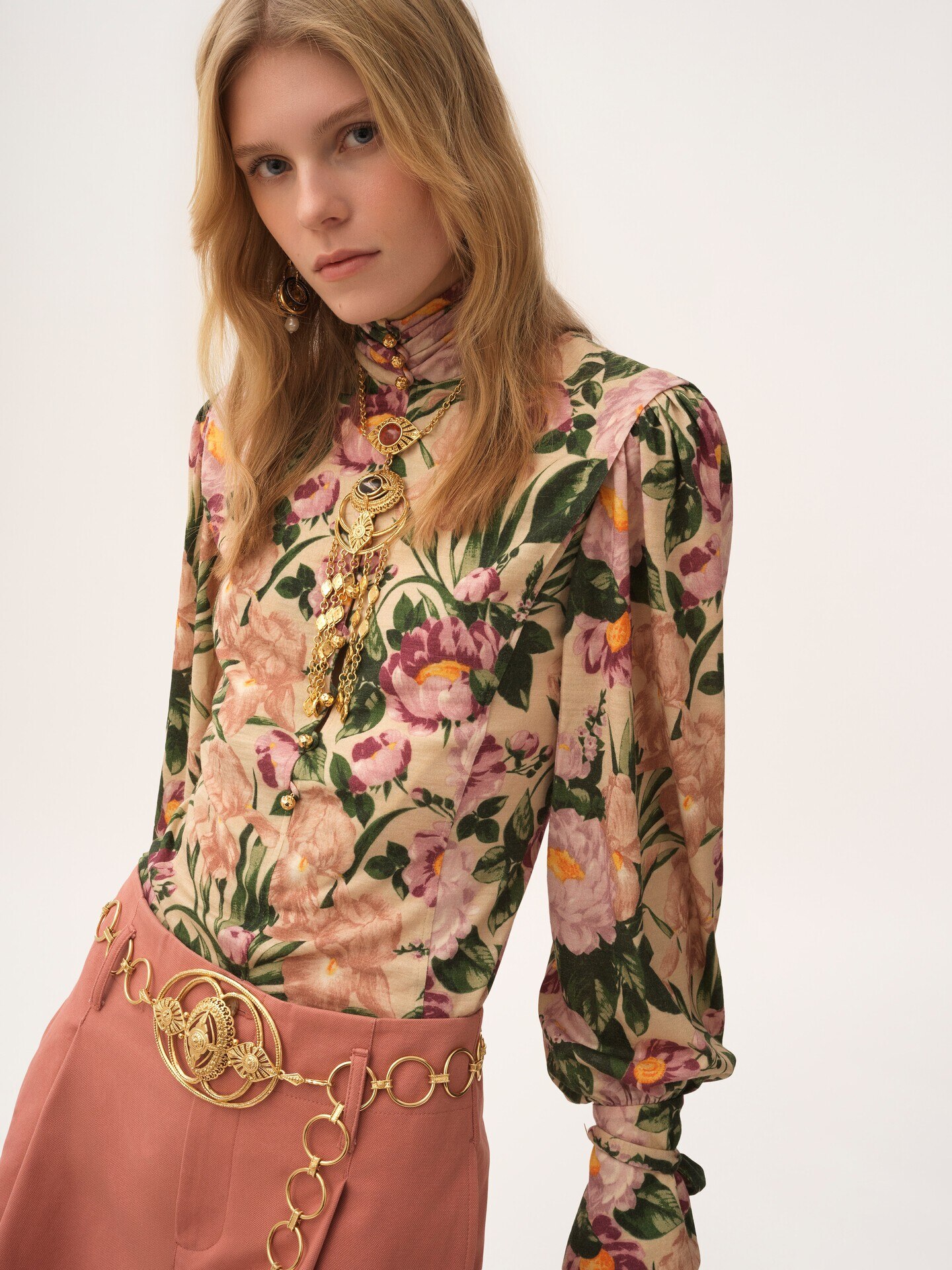 Buttoned mock-neck top in wool jersey - 5