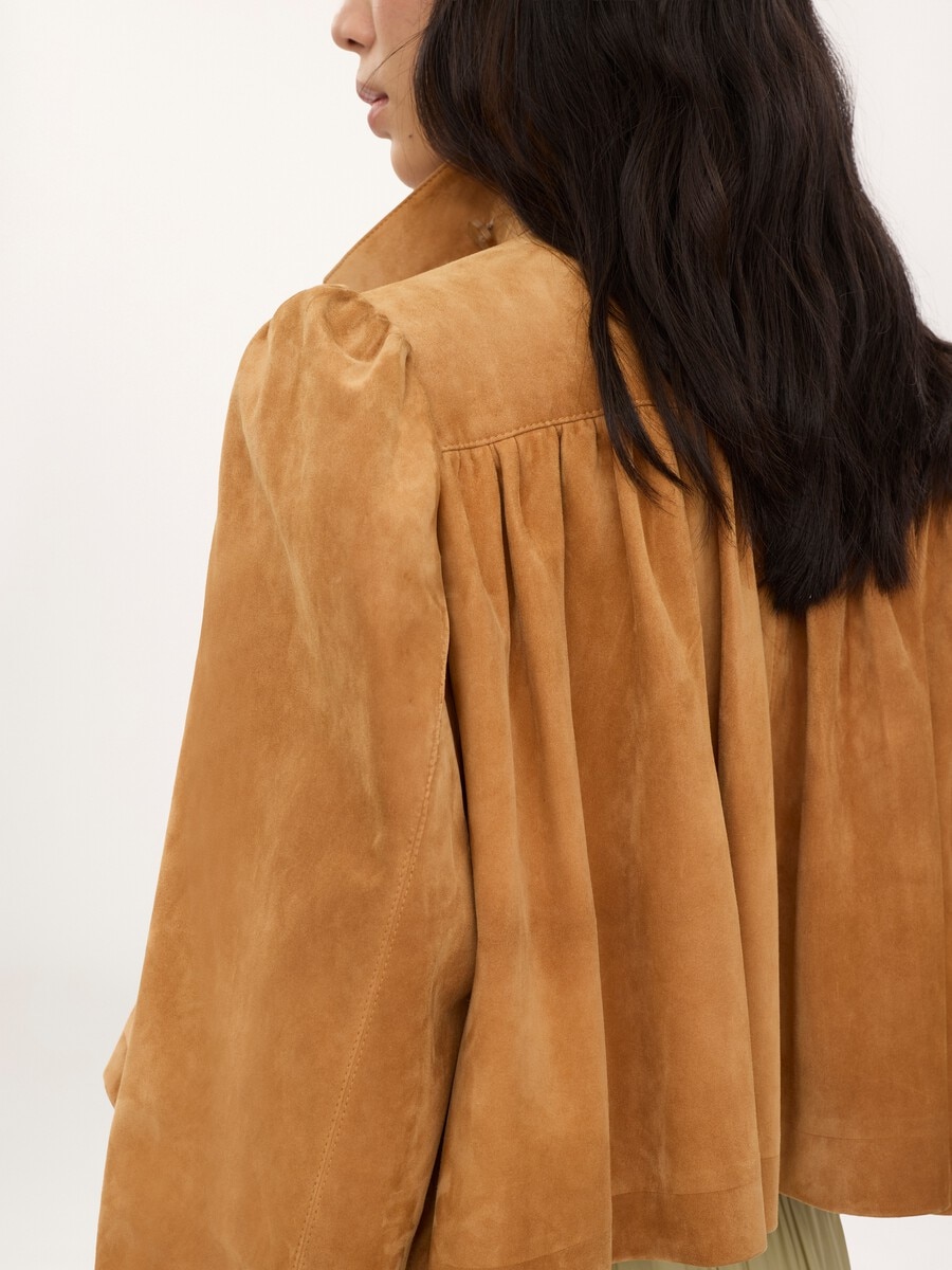 Gathered boule jacket in suede leather - 7