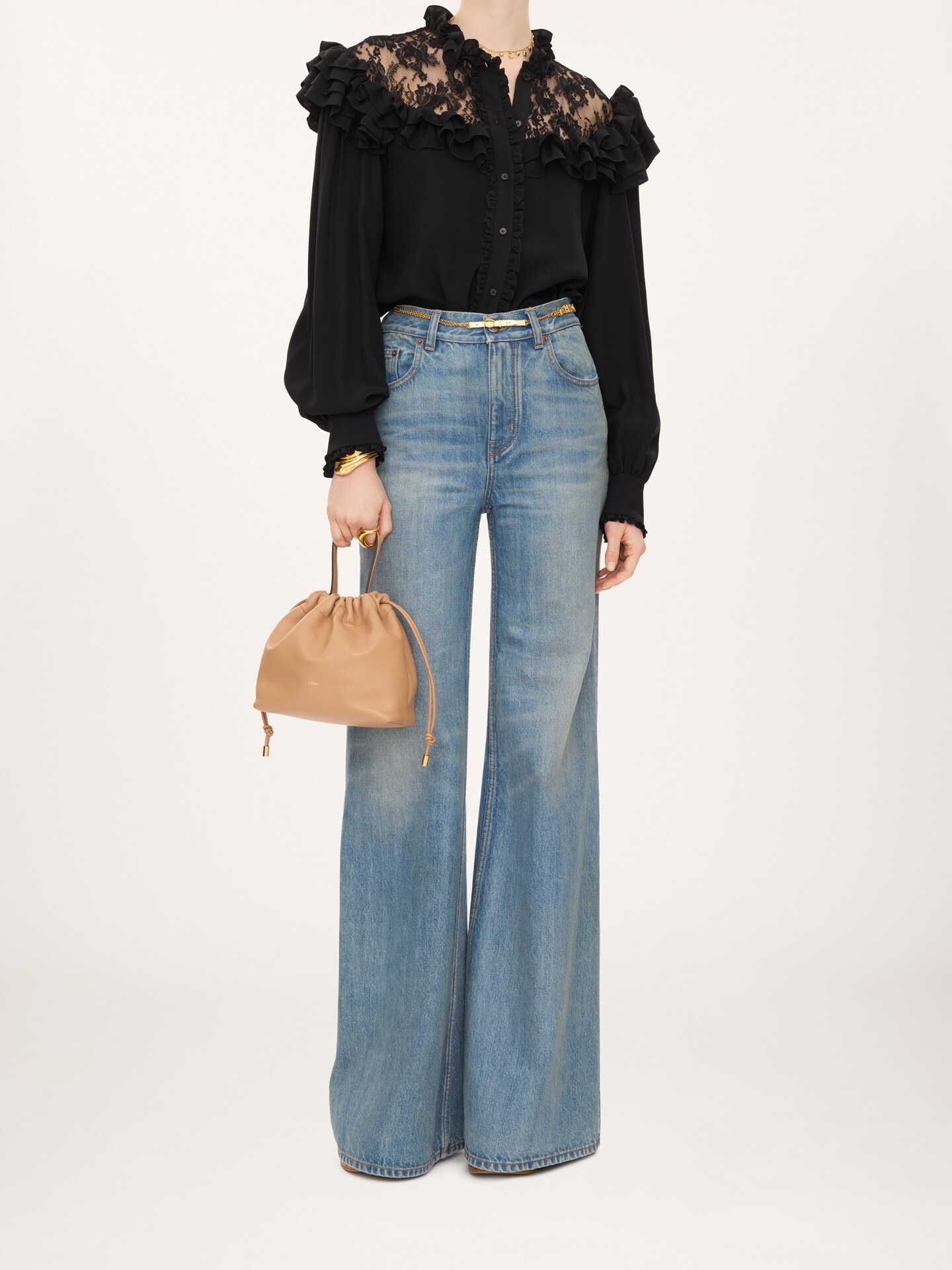 Small Chlo&eacute; Icons shoulder bag with chain in soft leather - 8