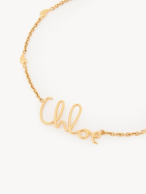 The Chlo&eacute; Iconic necklace
