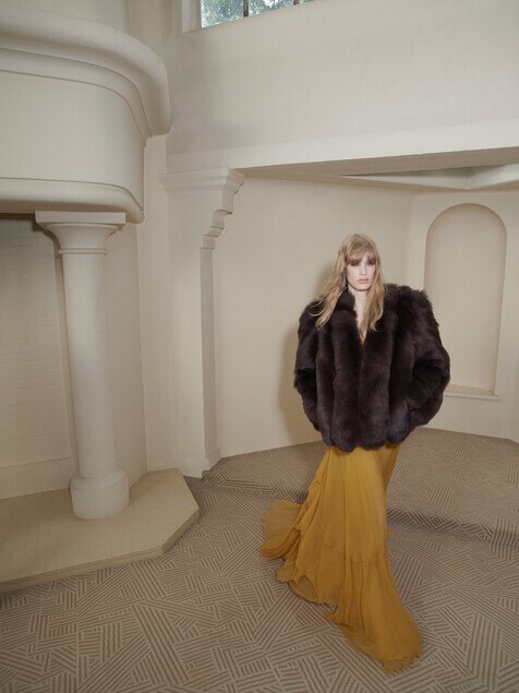Look 10