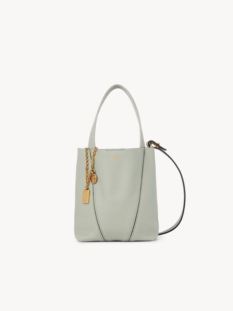 Bolso tote peque&ntilde;o Chlo&eacute; Spin de cuero granulado