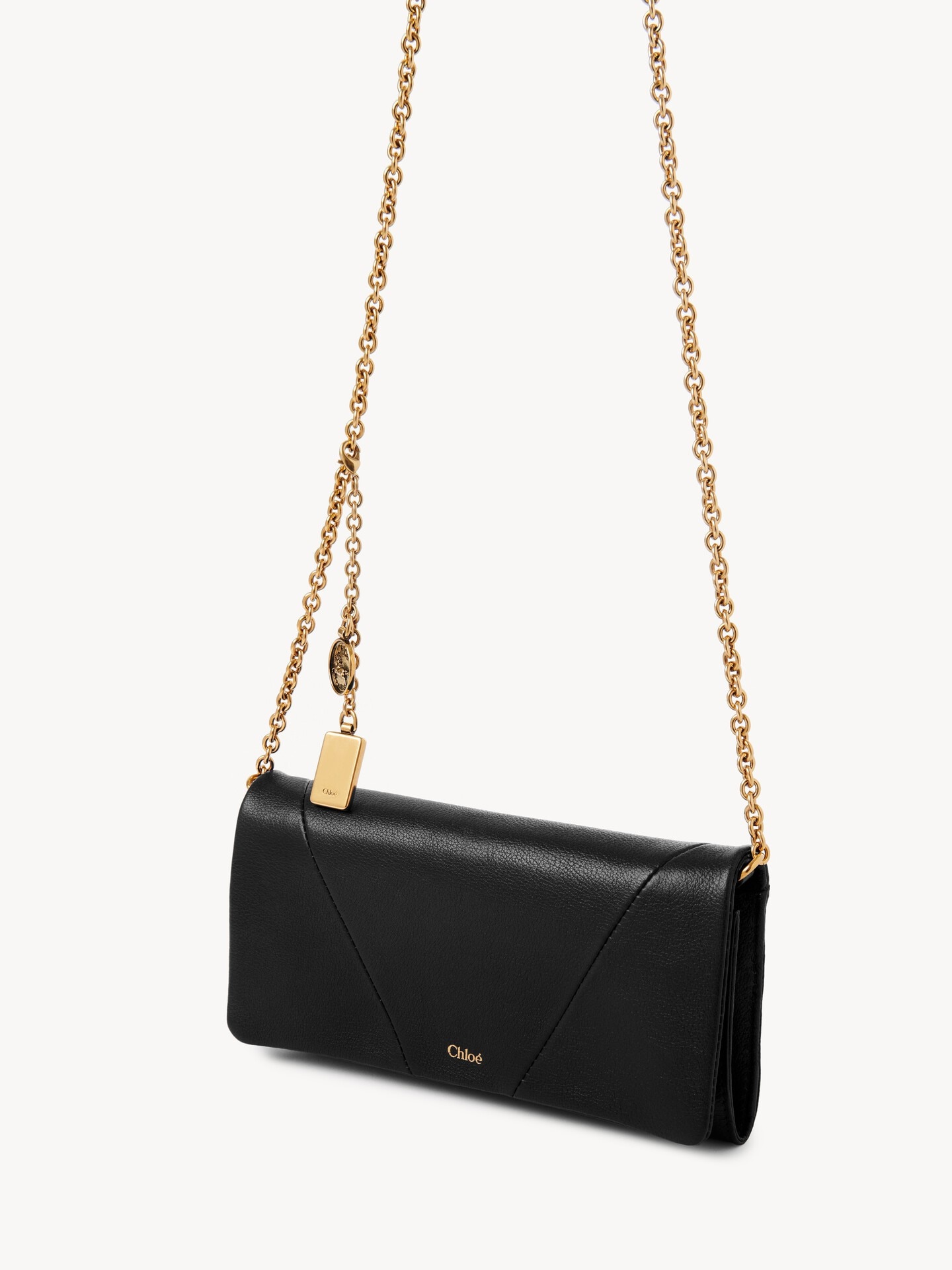 Chloé Spin flap wallet on chain in grained leather - 4