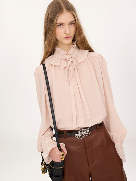 Tie-front ruffled blouse in cr&ecirc;pe de chine