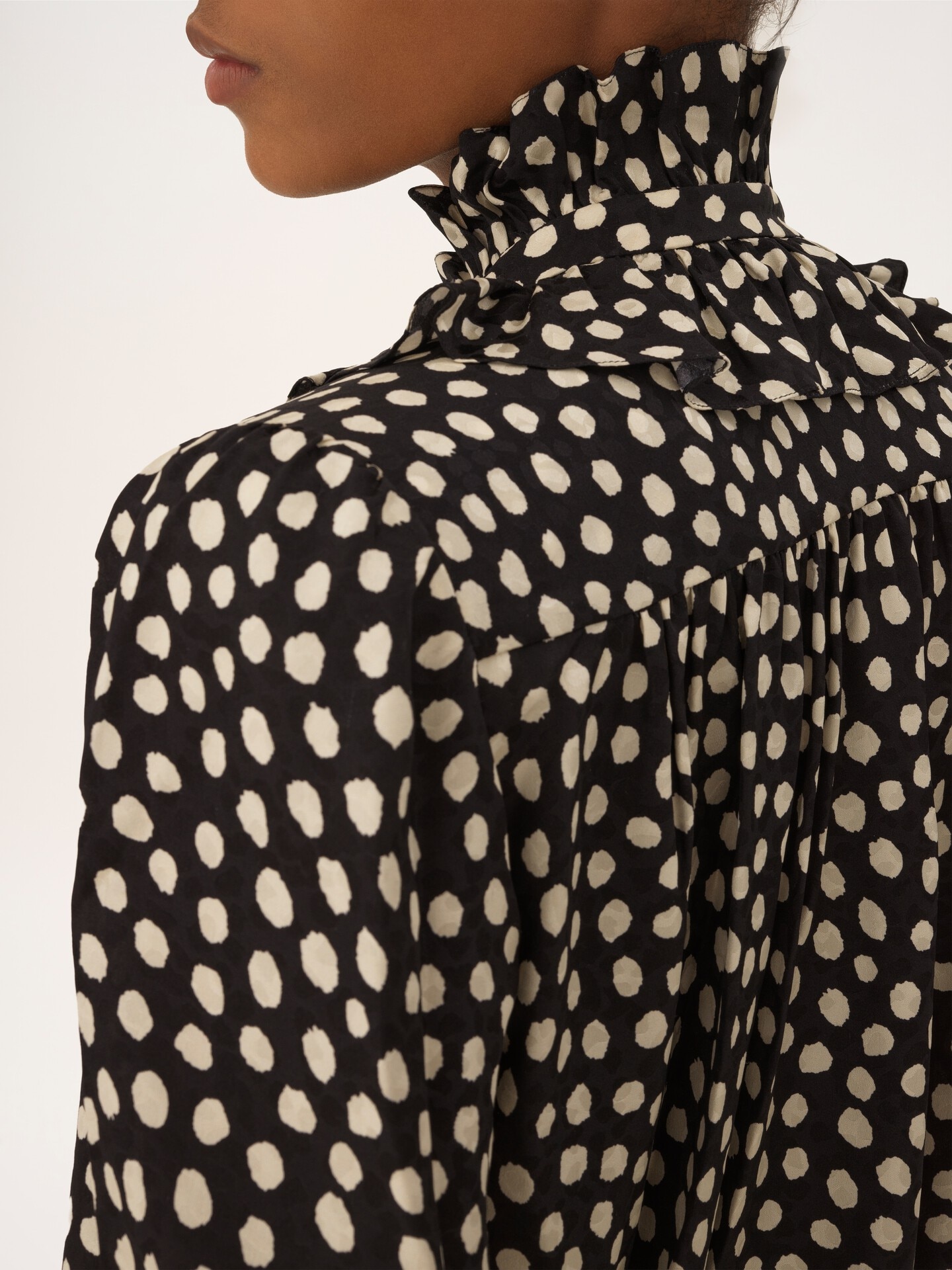 Tie-front ruffled blouse in silk jacquard - 7