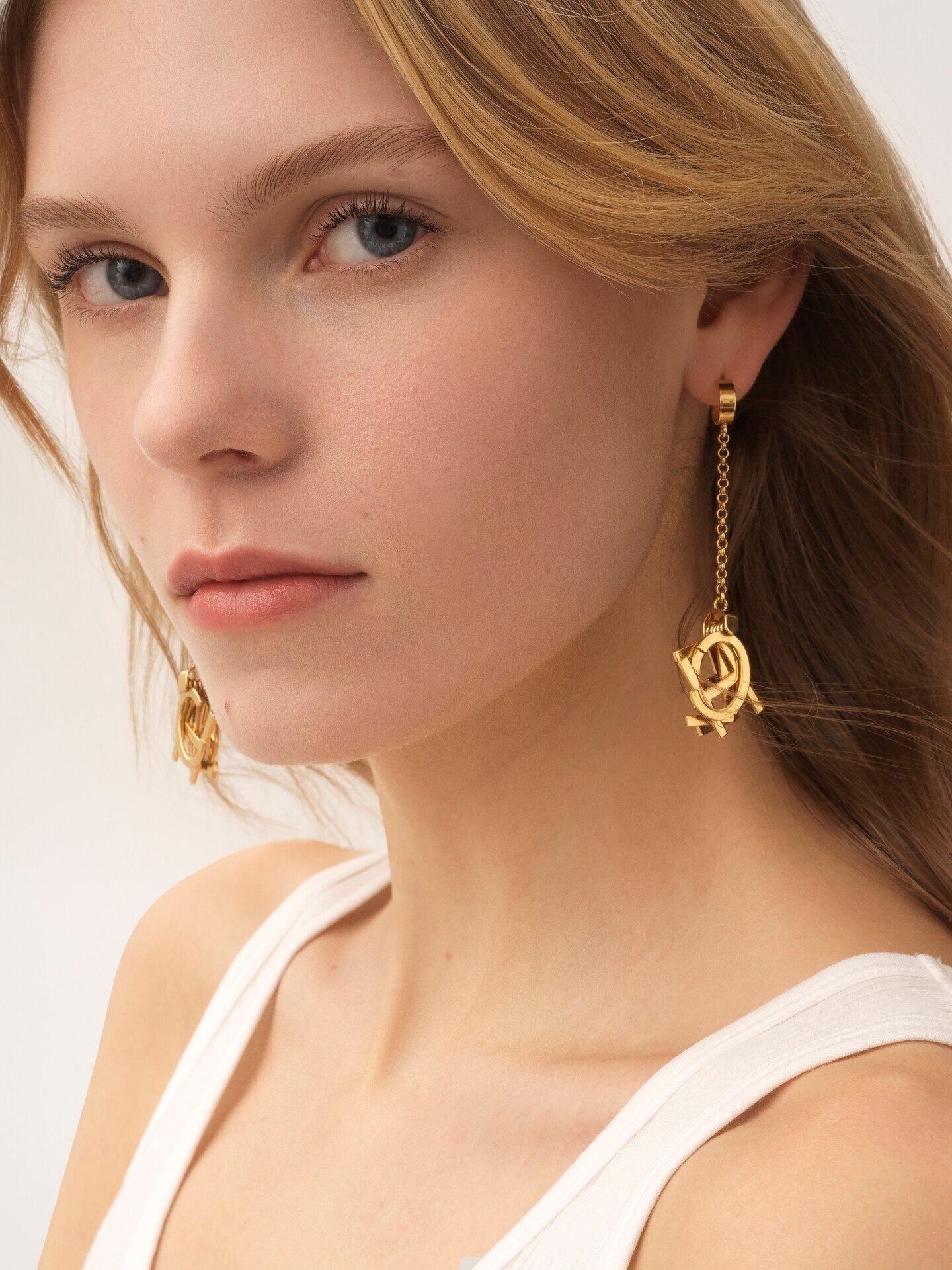 The Chloé Letters earrings - 5