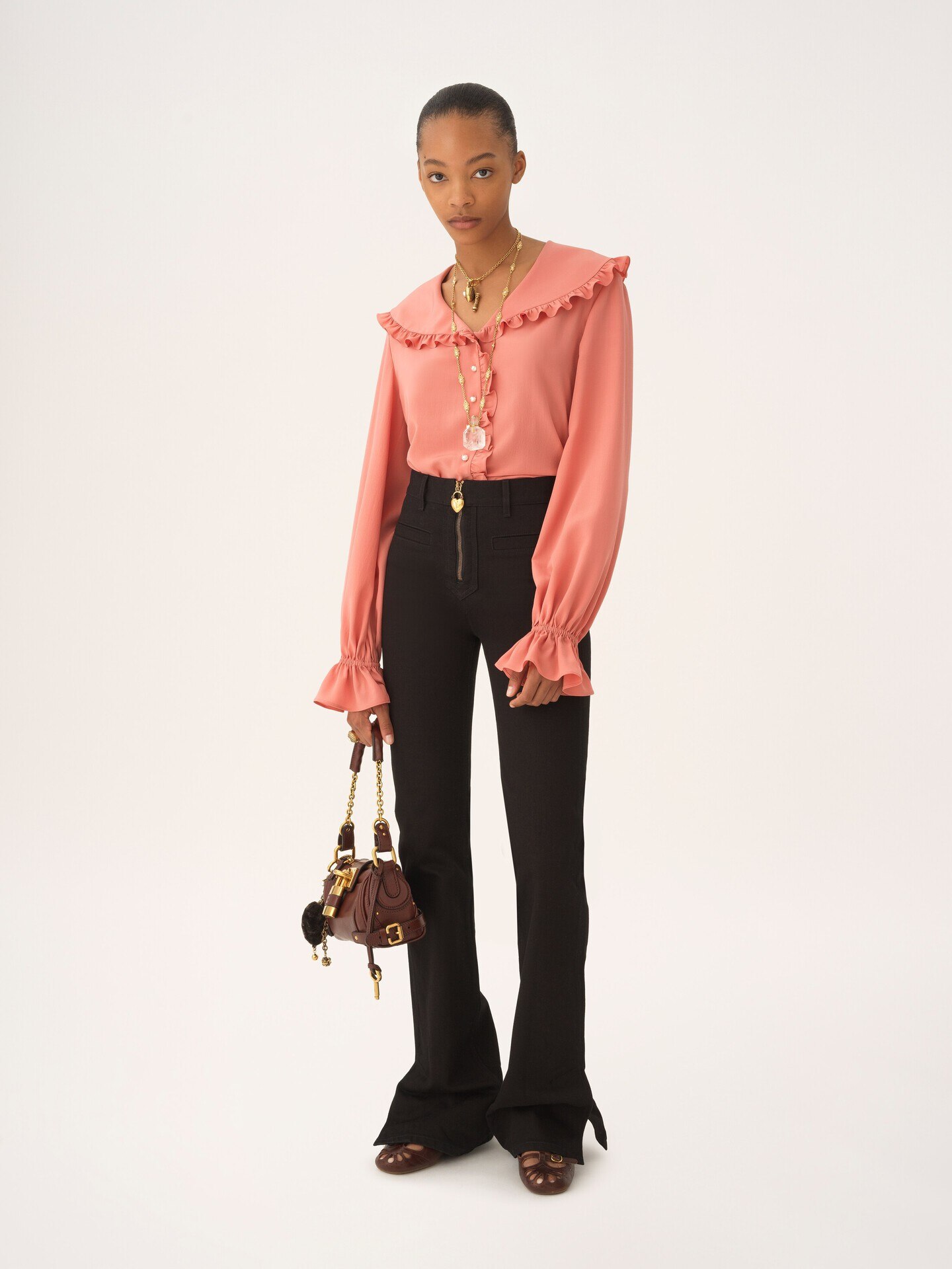 Blusa fluida con volantes de crep&eacute; de seda china - 3