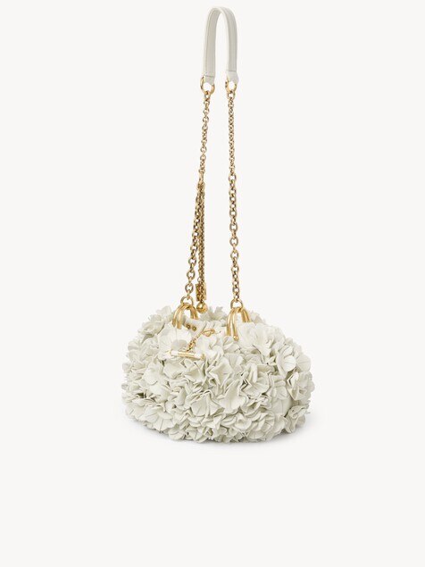 Chlo&eacute; Pliss&eacute; shoulder bag with chain in leather with flowers