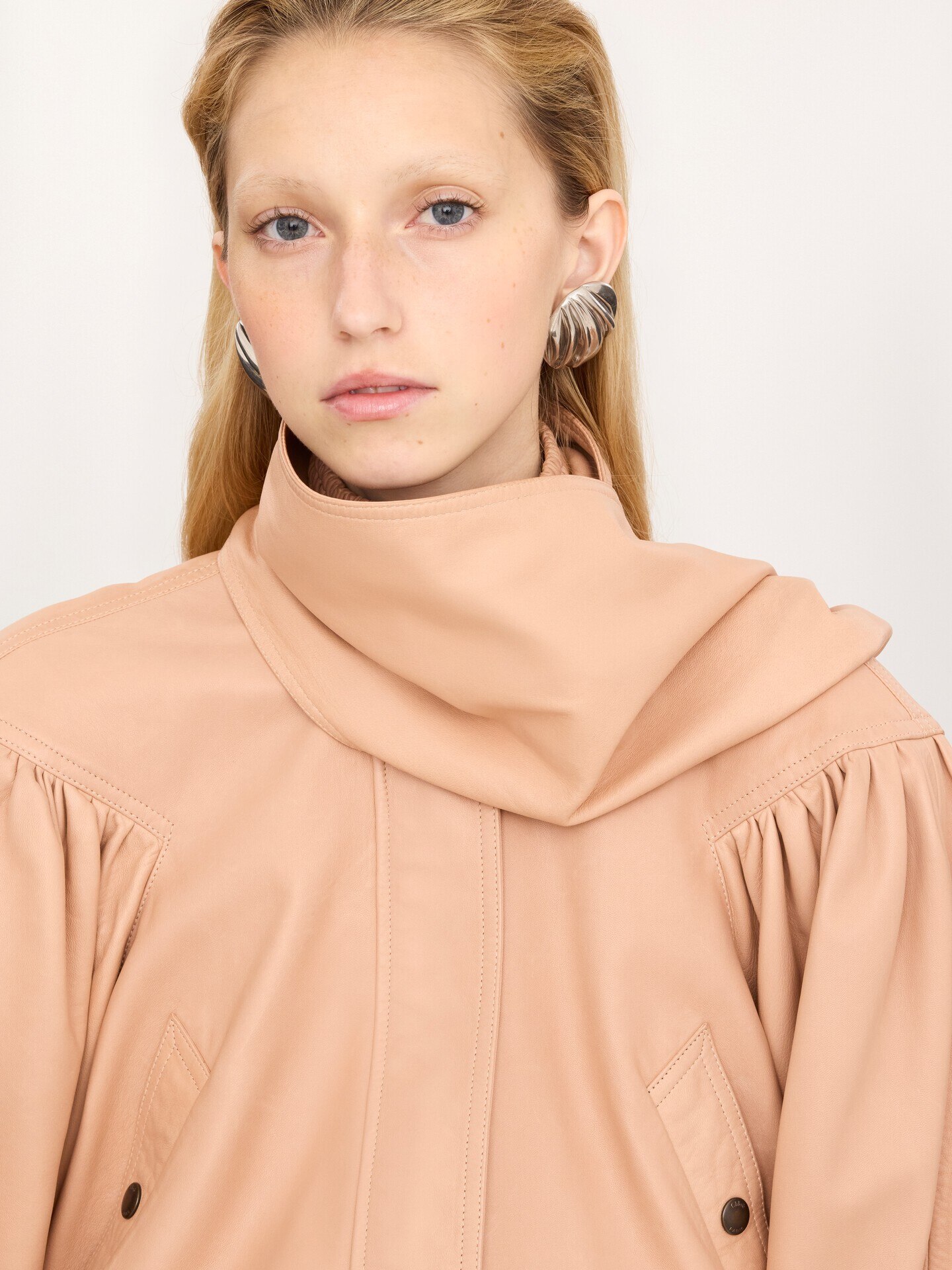 Cropped scarf jacket in leather - 7