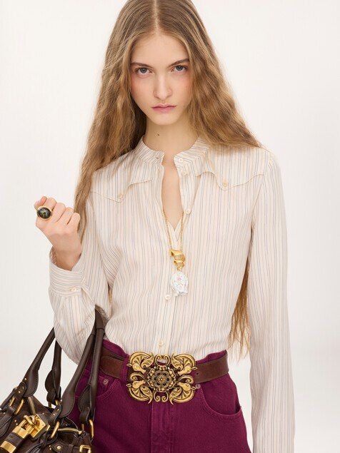 Fitted blouse in silk poplin