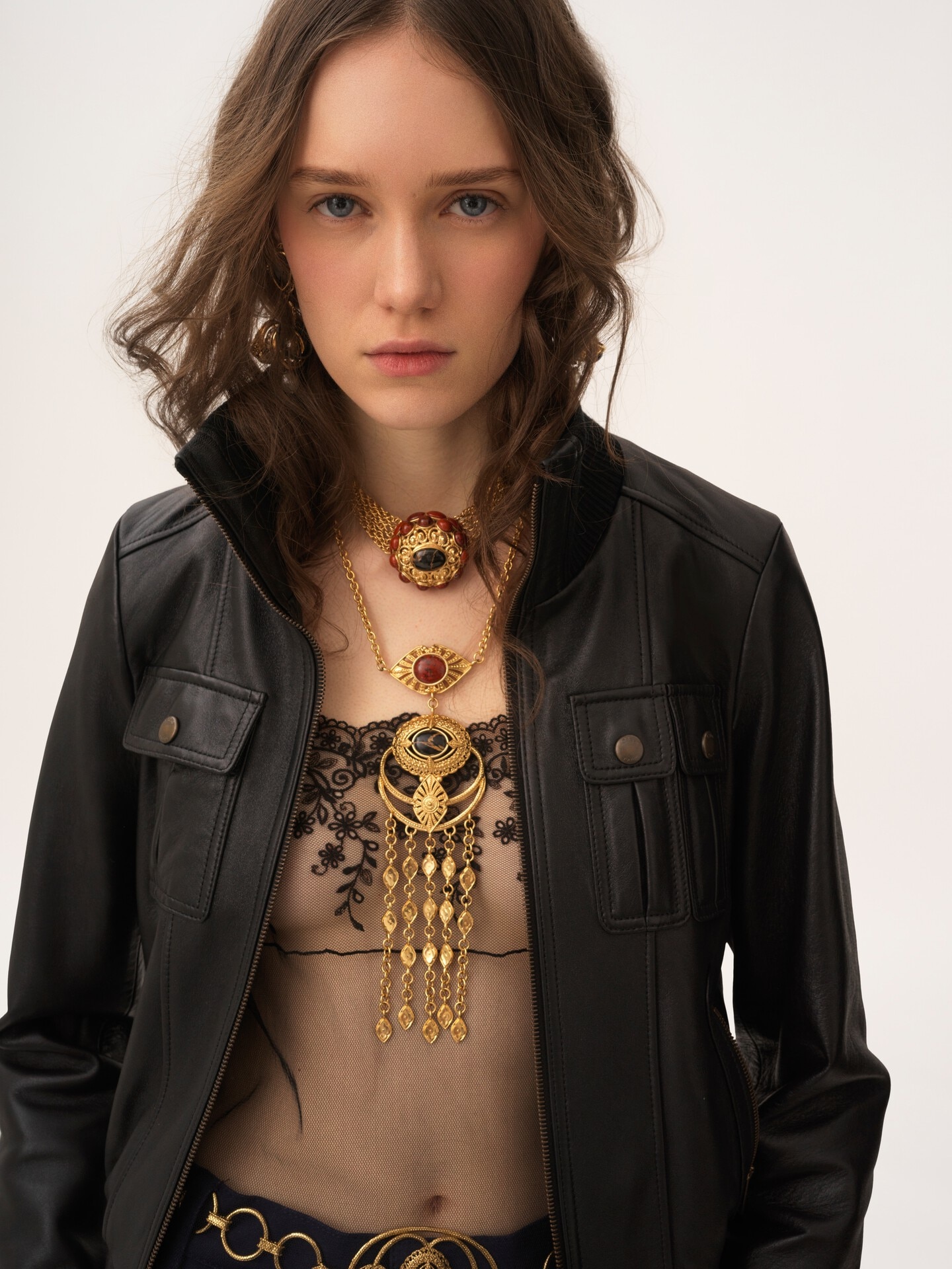 Short blouson in leather - 6