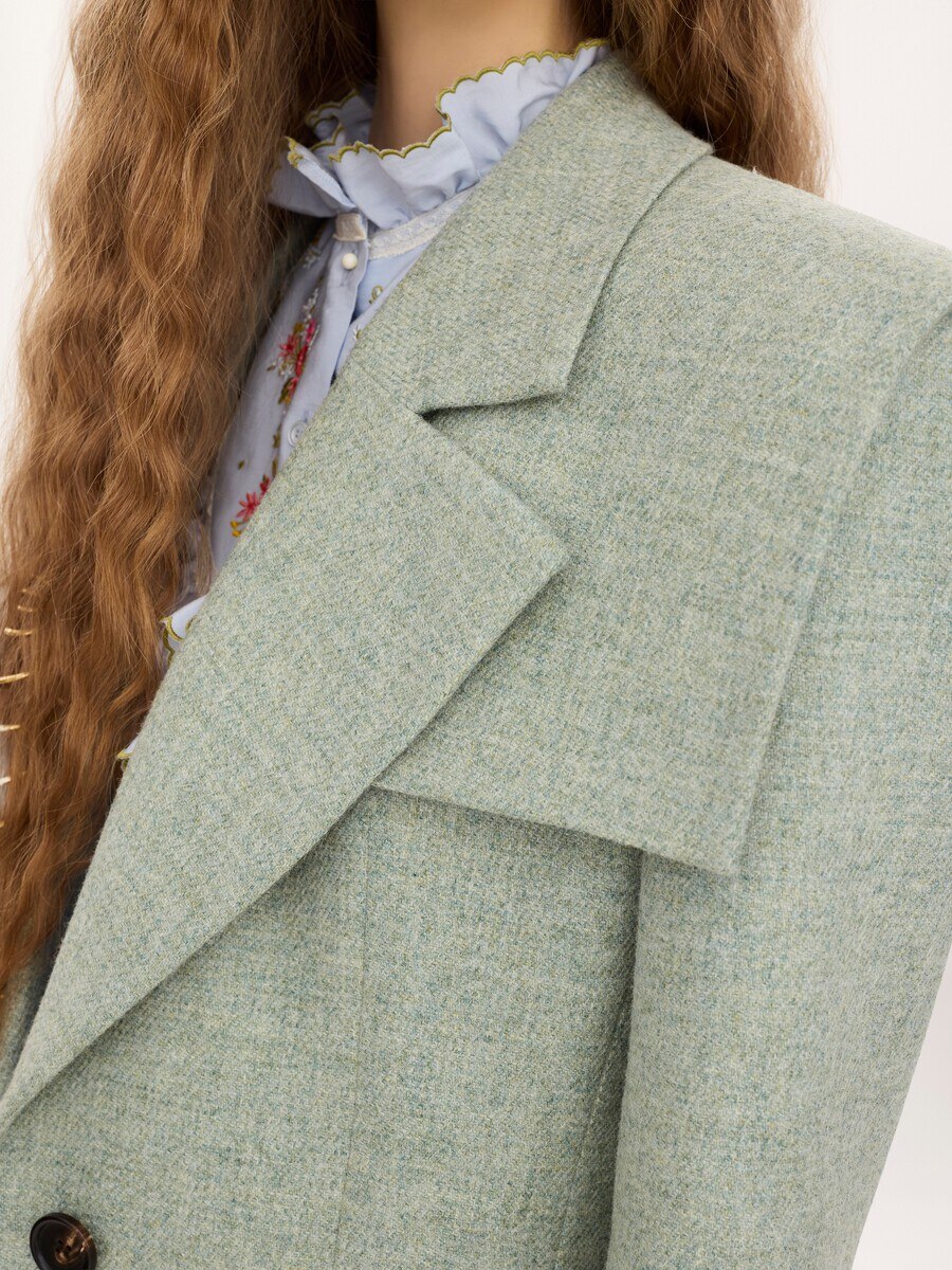 Single-breasted tailored jacket in chin&eacute; wool - 9