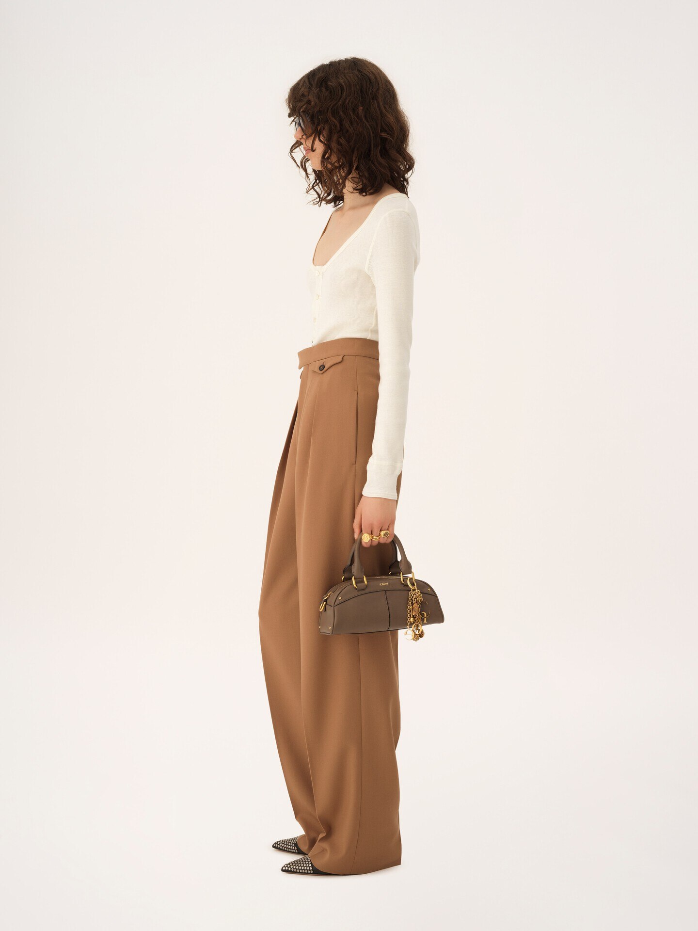 High-rise gathered trousers in wool gabardine - 6