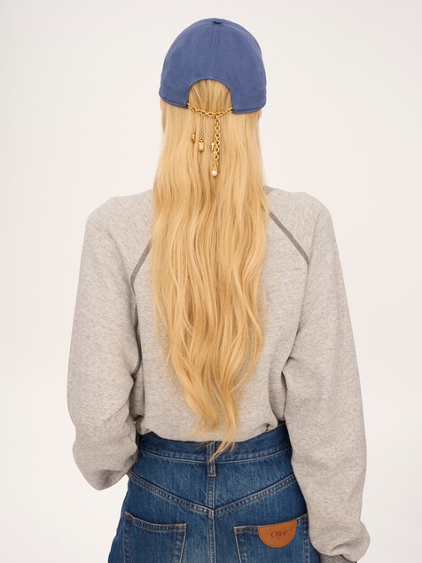 Gorra Chlo&eacute; Charms de algod&oacute;n