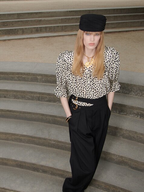Look 09