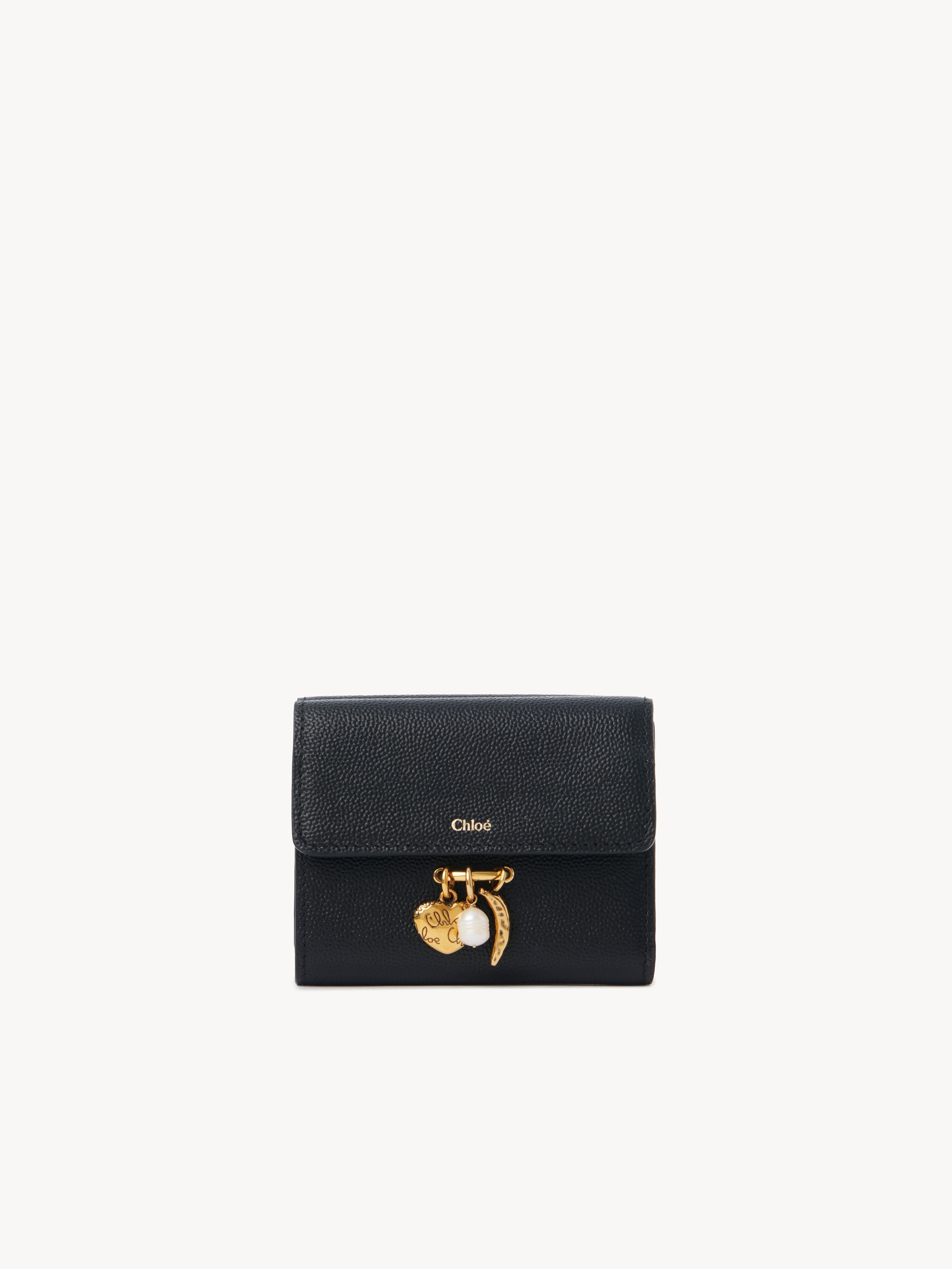 Chlo&eacute; Charms card holder in grained leather - NaN