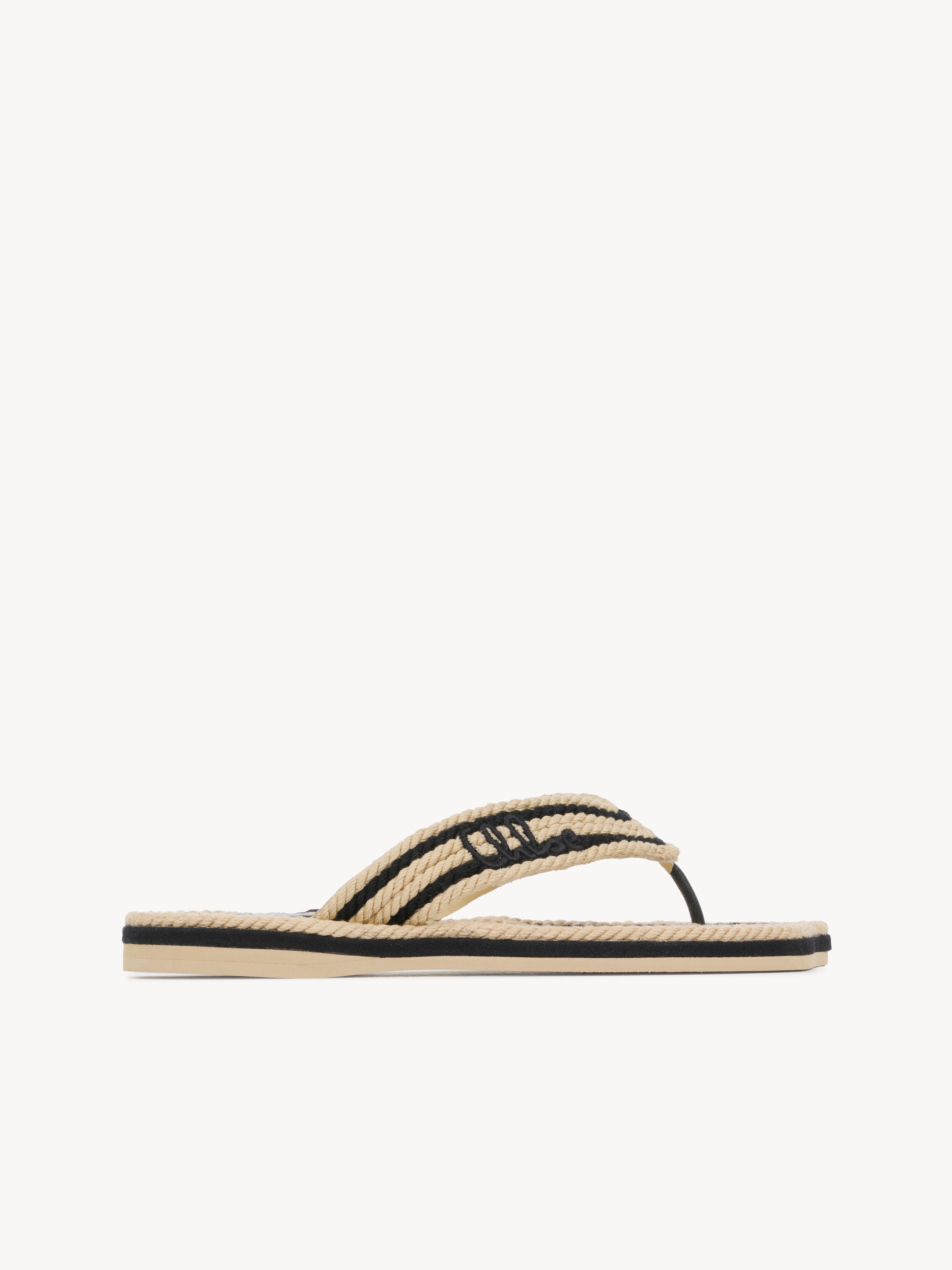 Chlo&eacute; Sand slide - NaN