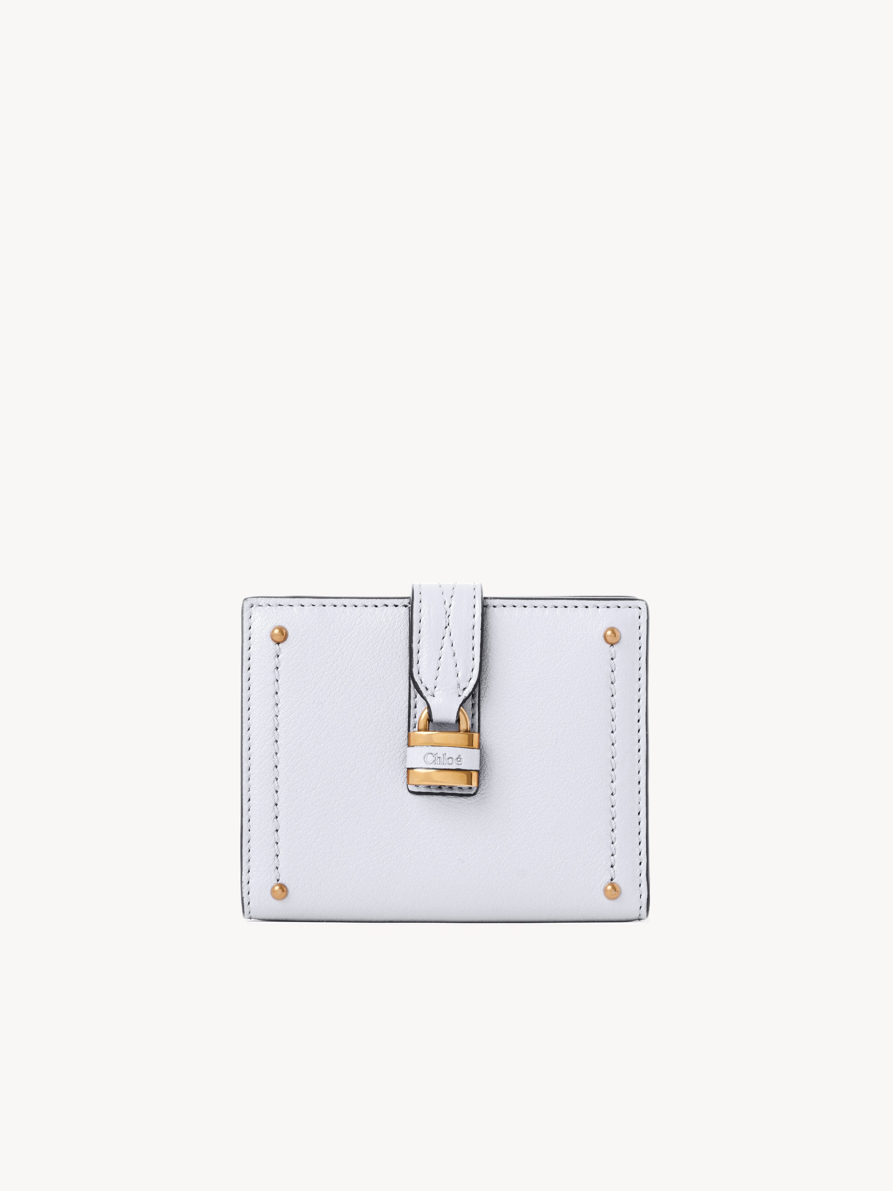 Cartera Paddington peque&ntilde;a con ranuras para tarjetas de cuero granulado - NaN